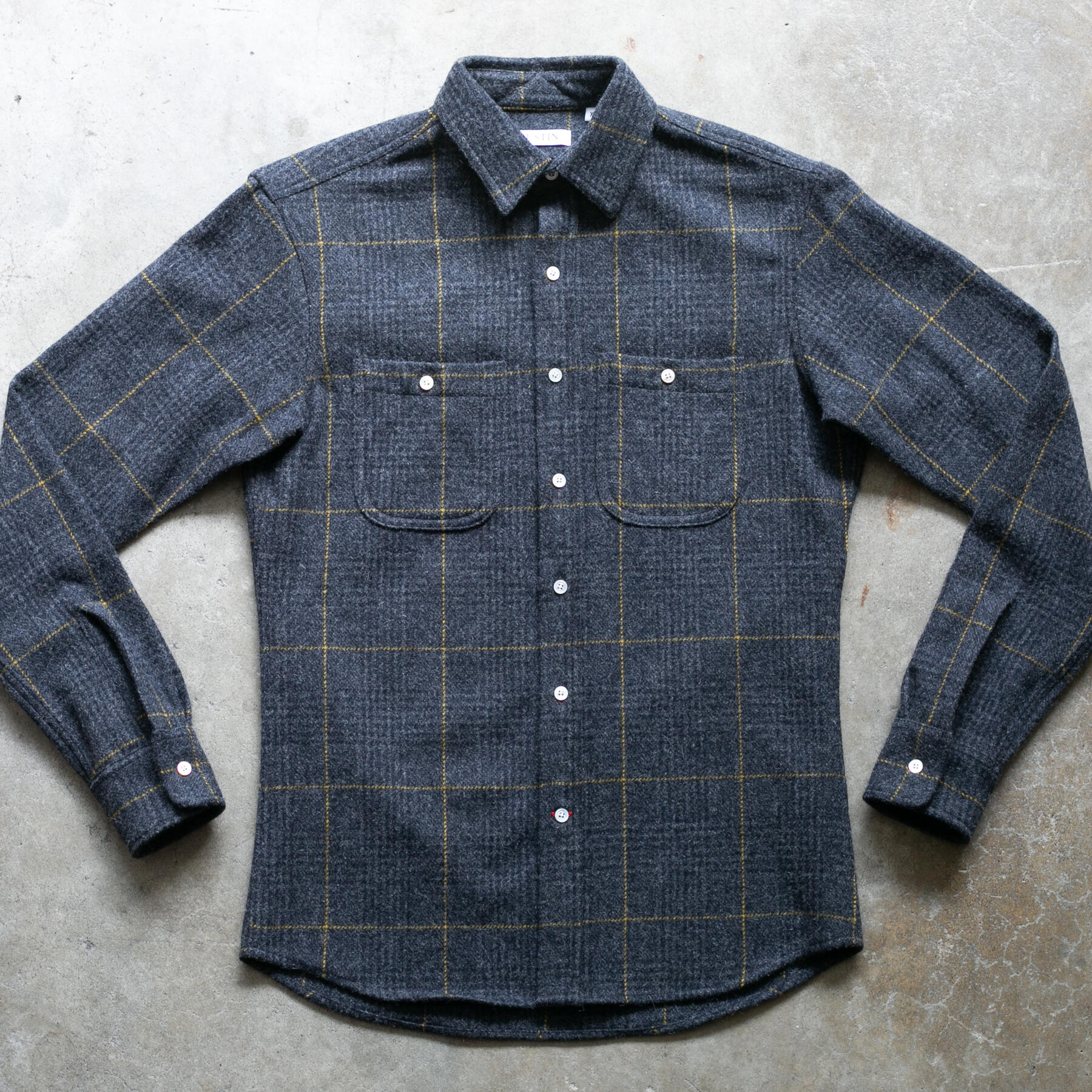 gustin #1045 vintage wool alpaca - charcoal grid