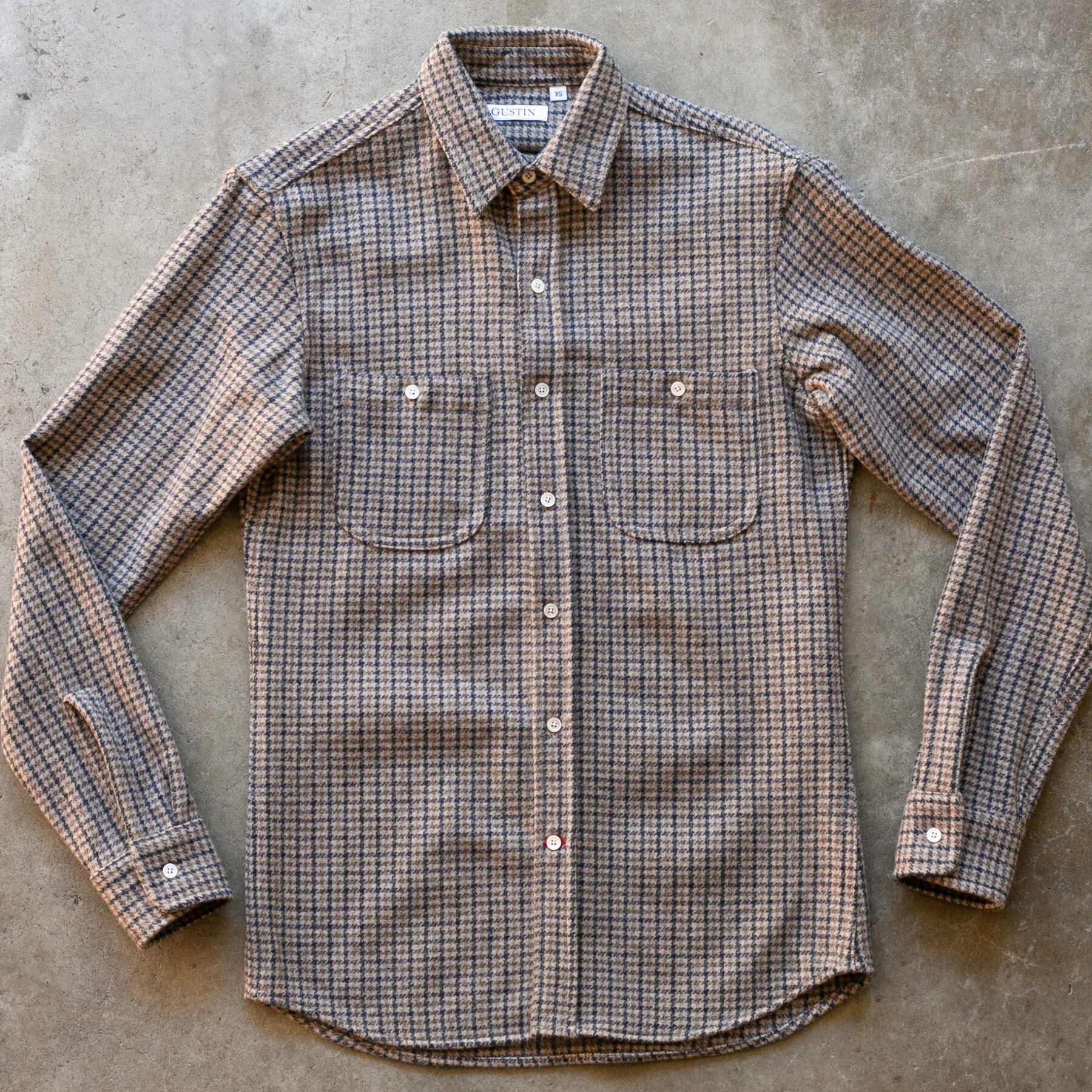 gustin #1255 the gun club check - burlap