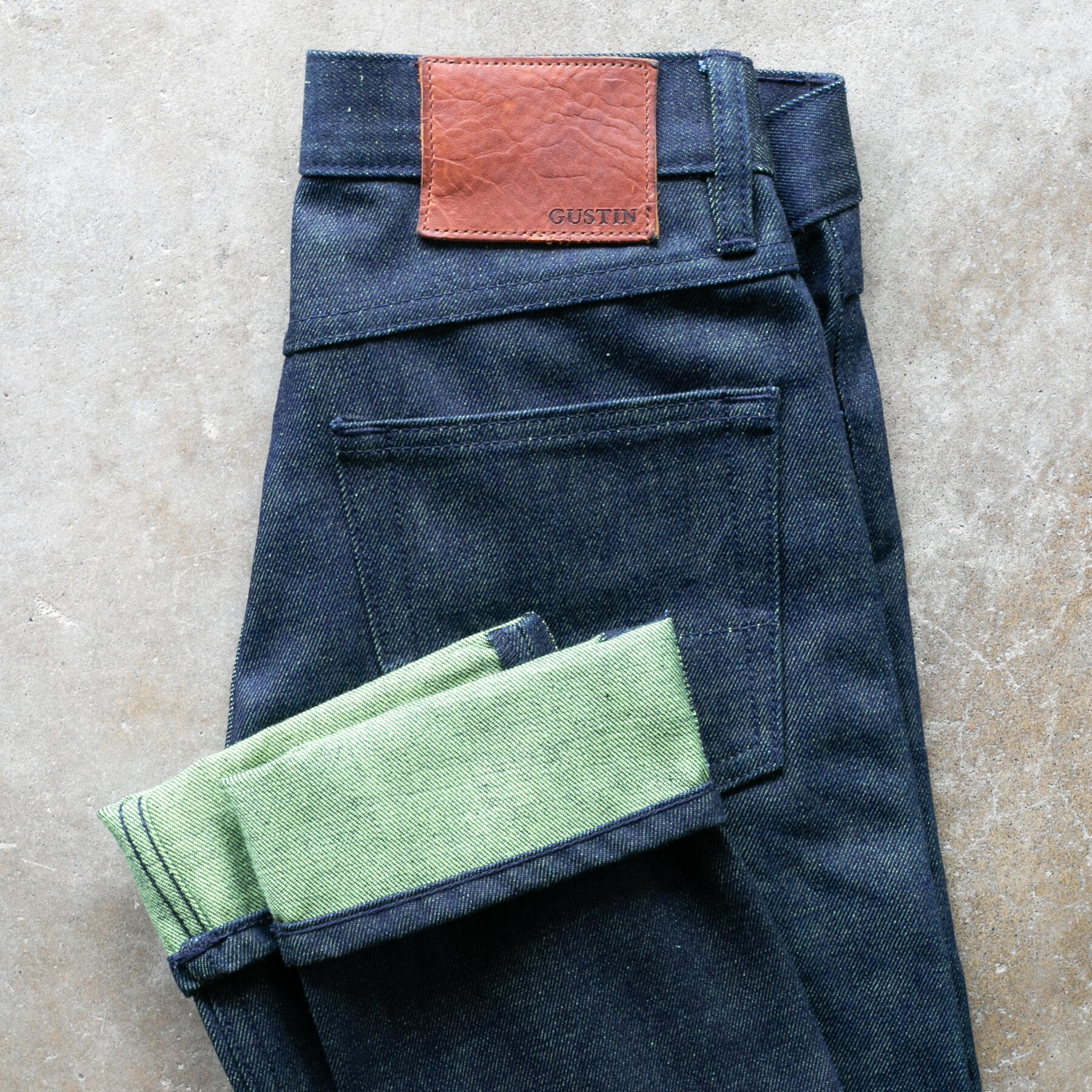 gustin #449 indigo x neon green