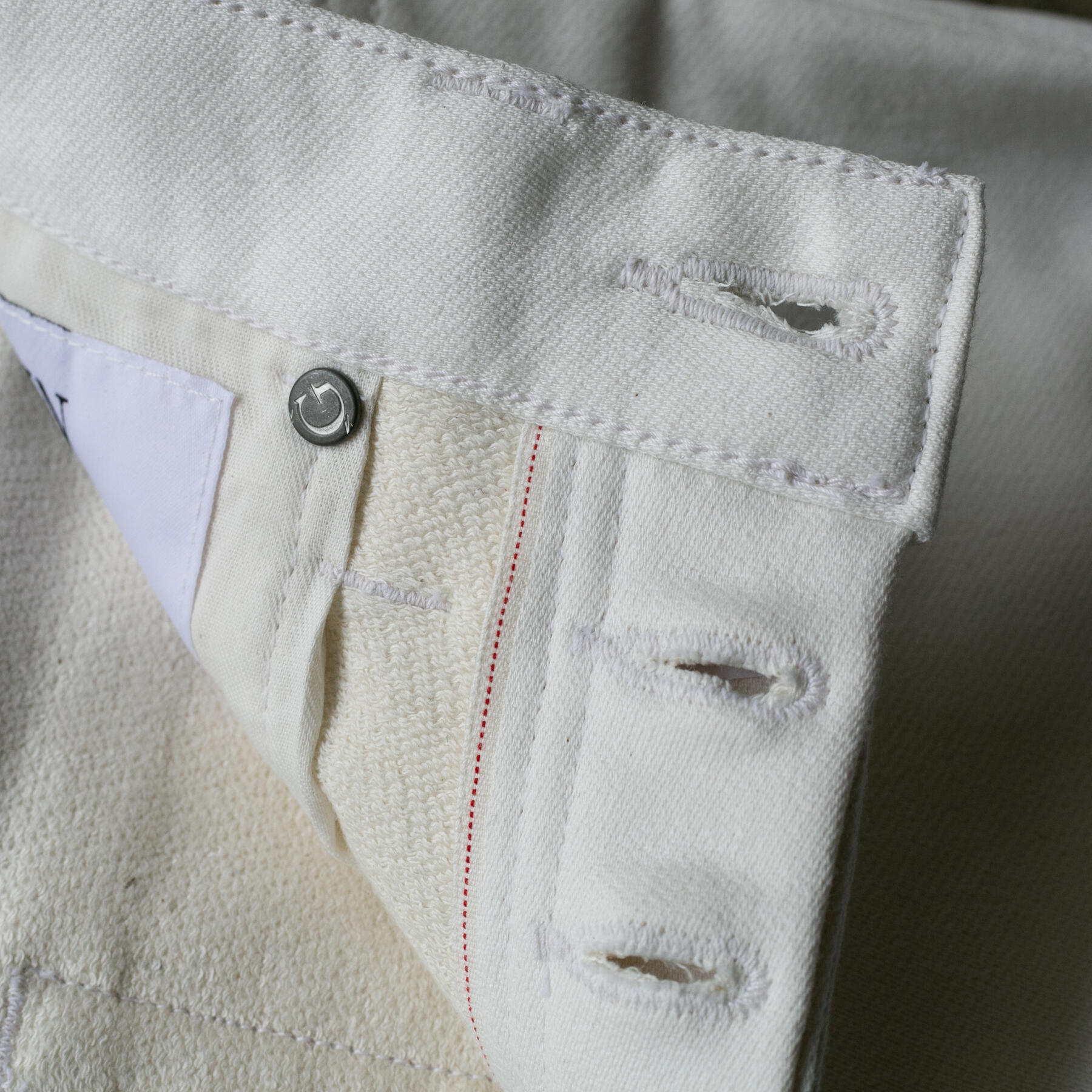 gustin #601 the loopback selvedge - white