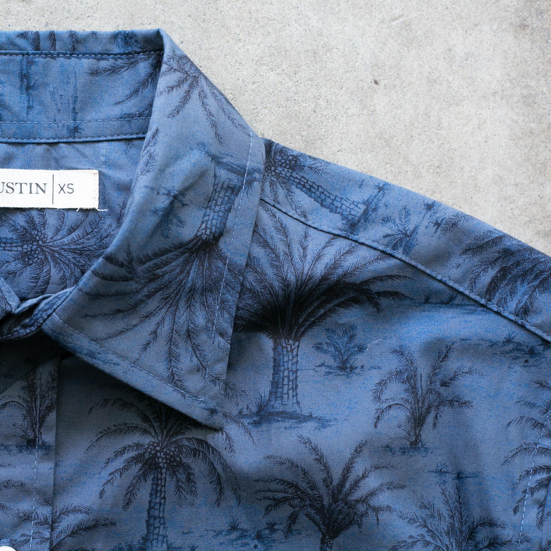 gustin #1254 retro hawaiian - deep ocean