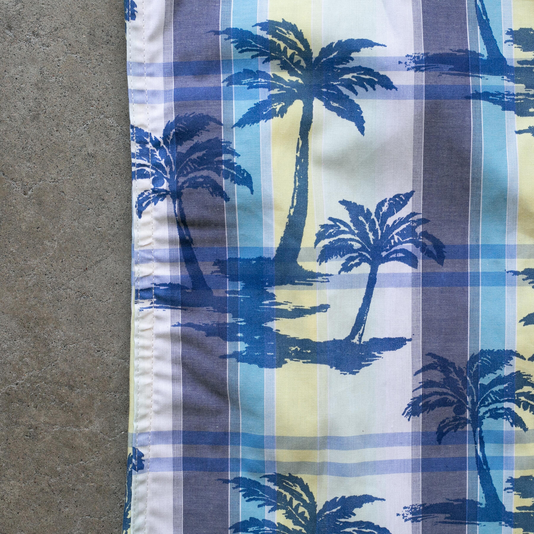 gustin #1266 palms on plaid shirt - ocean