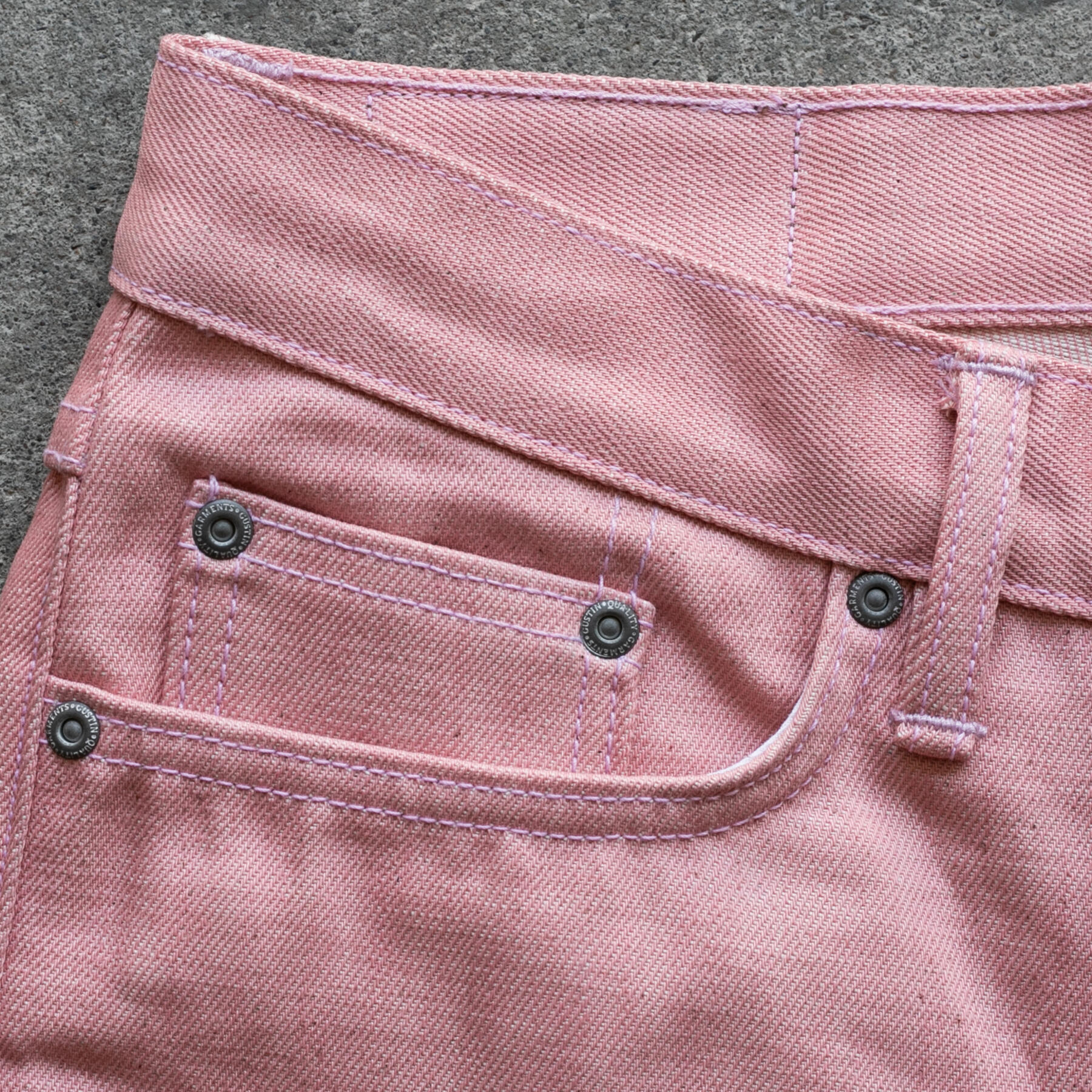 gustin #606 salmon selvedge