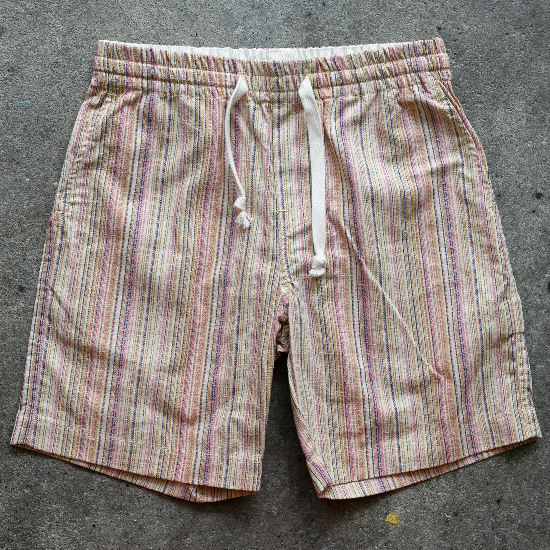 gustin #114 vintage color wall shorts - rainbow