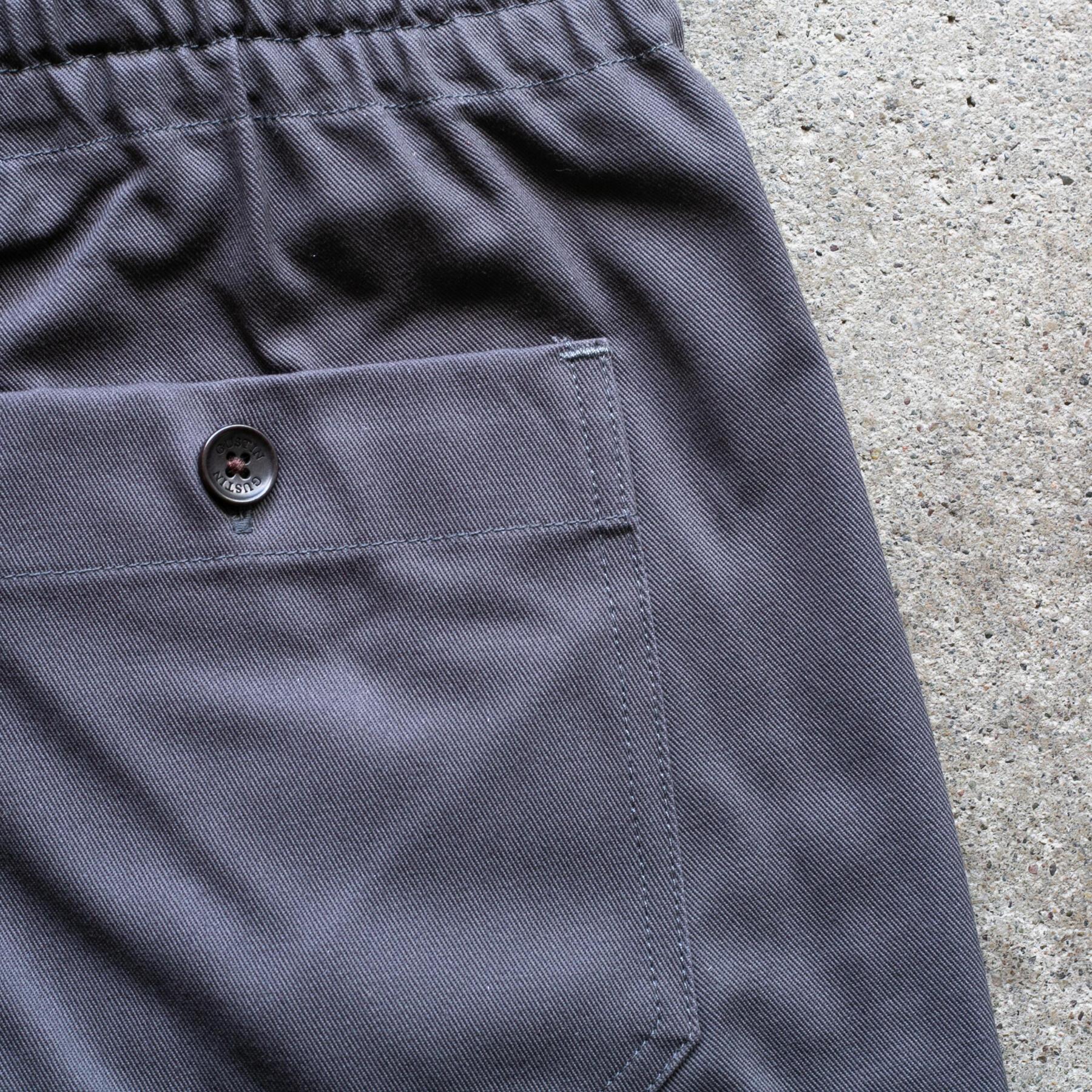 gustin #30 classic twill joggers - charcoal