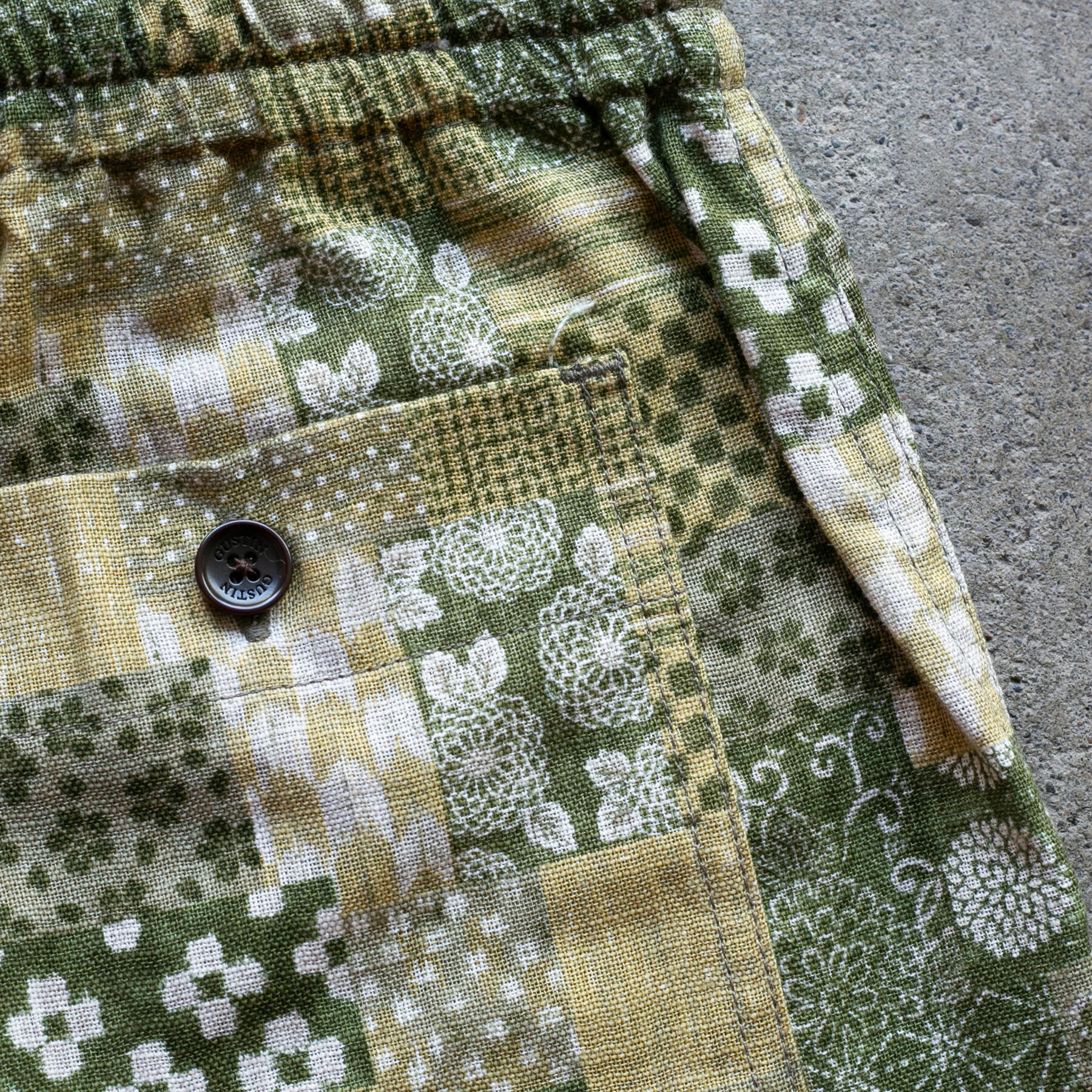 gustin #34 japan patchwork shorts - moss
