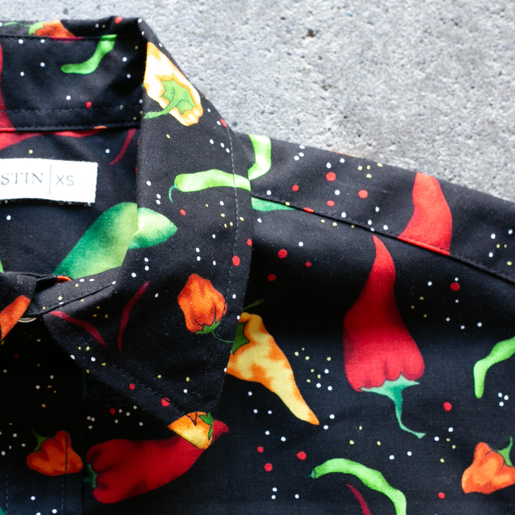 gustin #1282 space peppers shirt