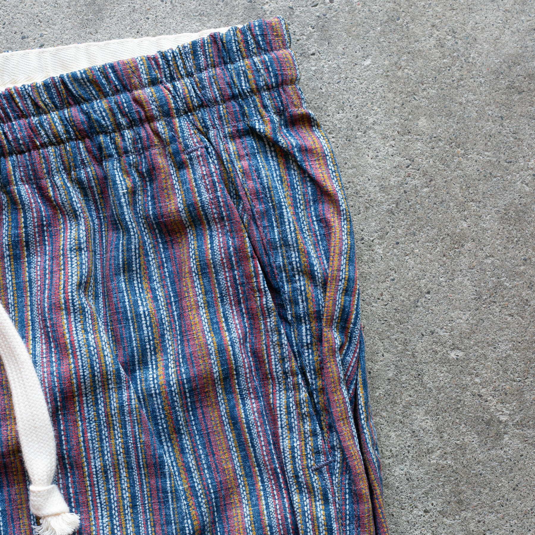 gustin #20 vintage color wall joggers - ocean