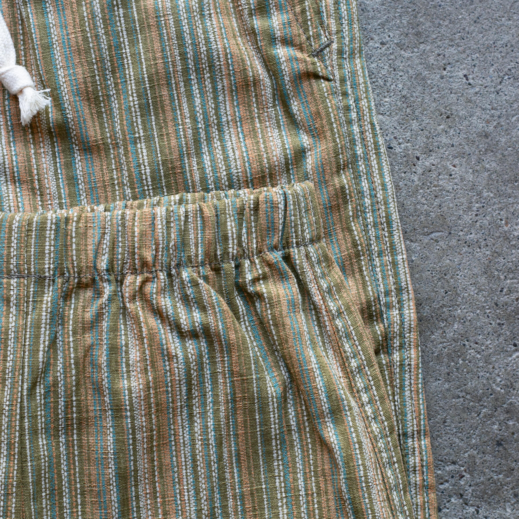 gustin #21 vintage color wall joggers - moss