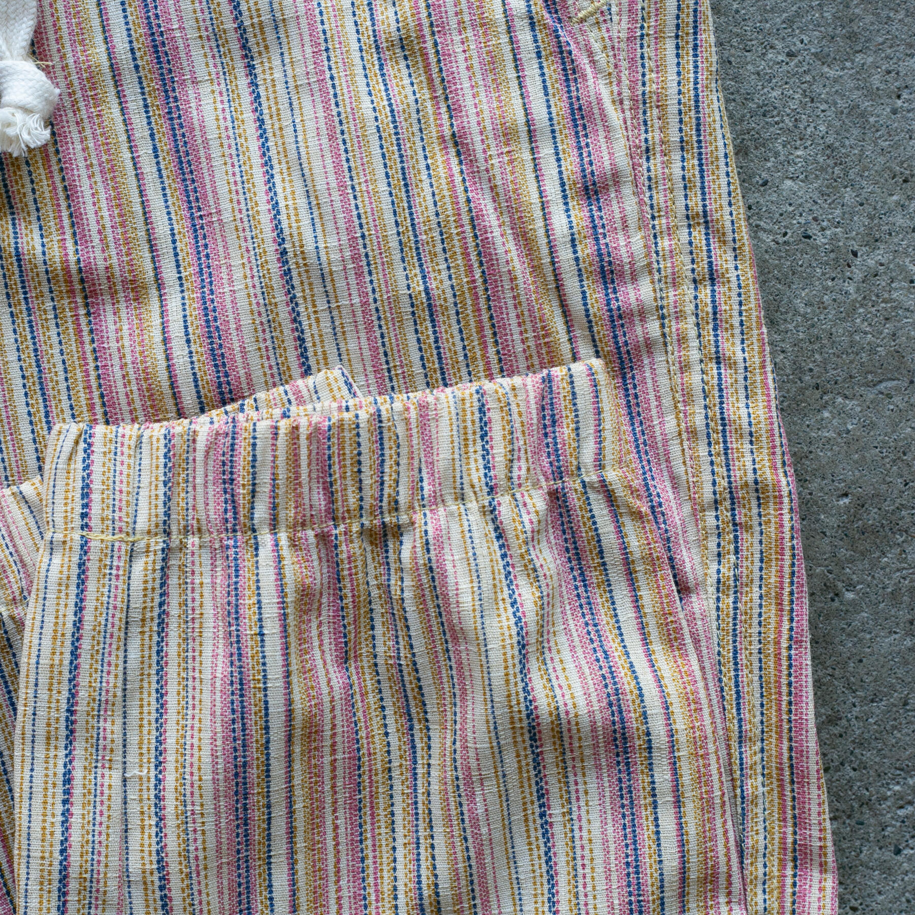 gustin #23 vintage color wall joggers - rainbow