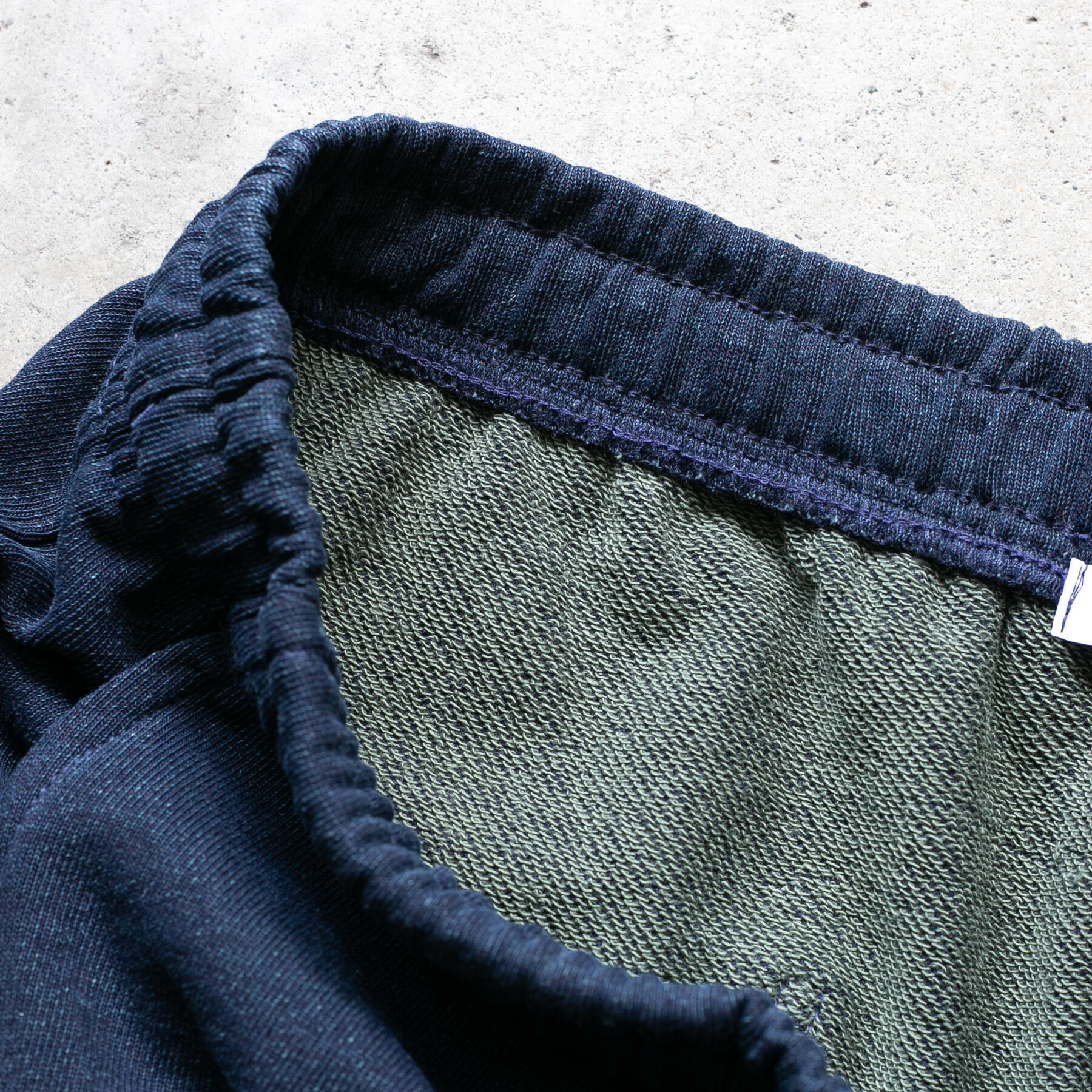 gustin overdye indigo dye sweatshorts - army