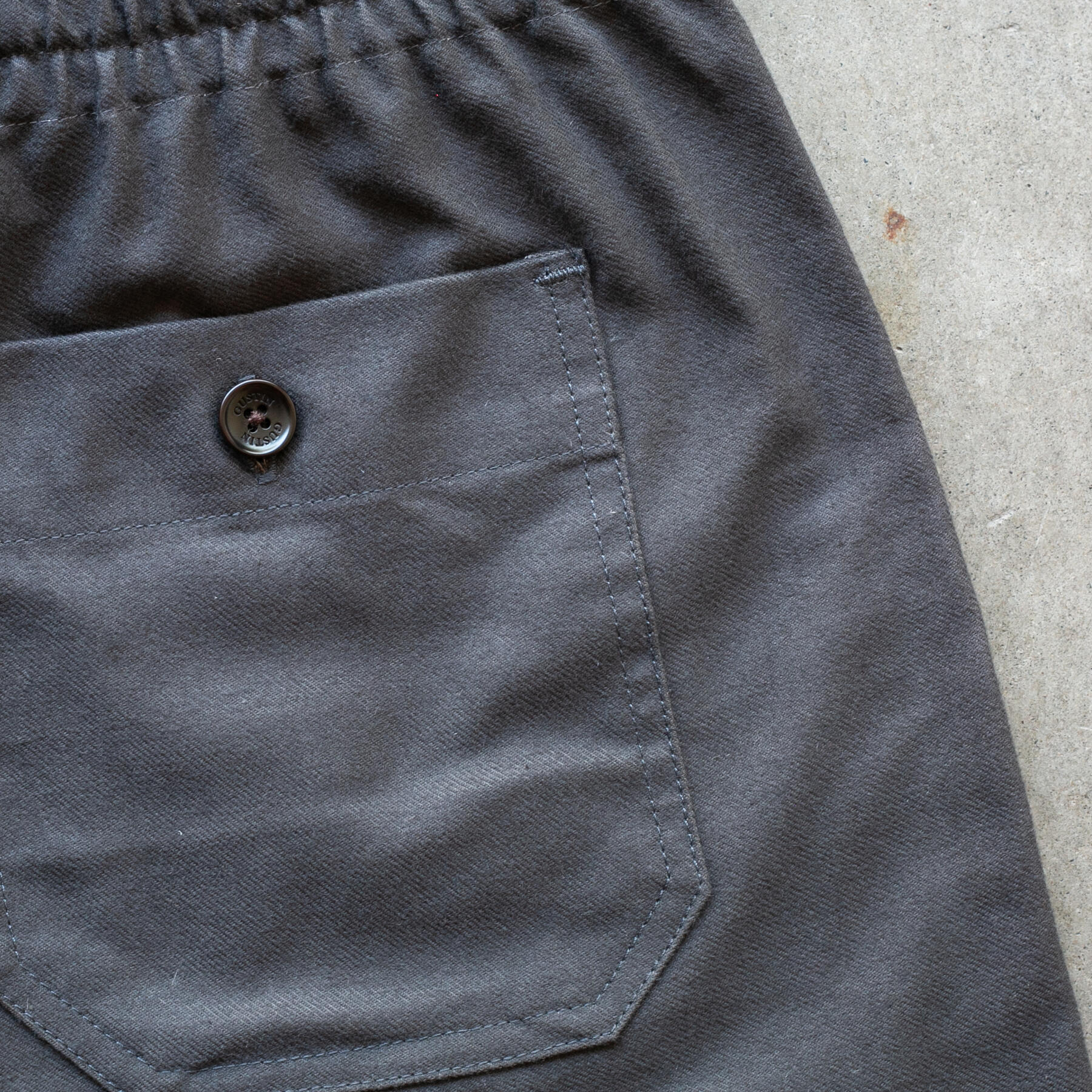gustin #24 pima twill joggers - charcoal