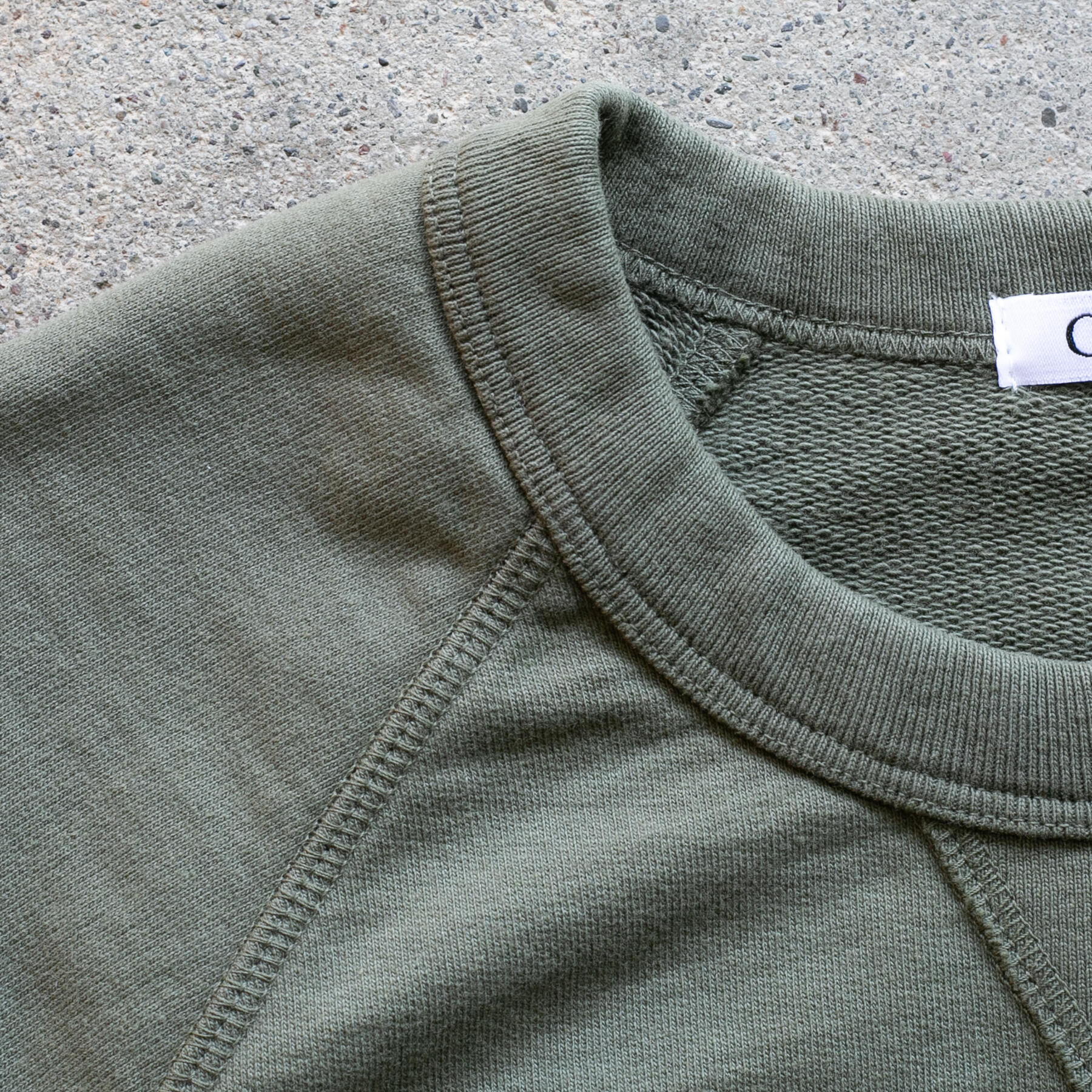 gustin short sleeve sweatshirt - vintage army