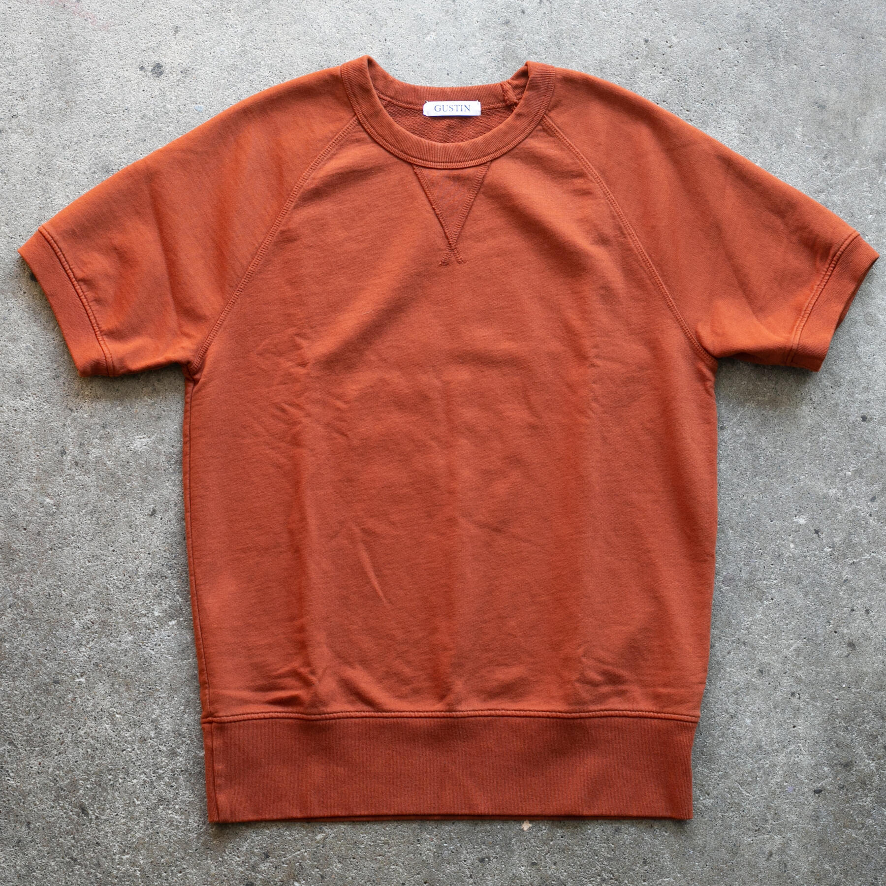 gustin short sleeve sweatshirt - burnt orange