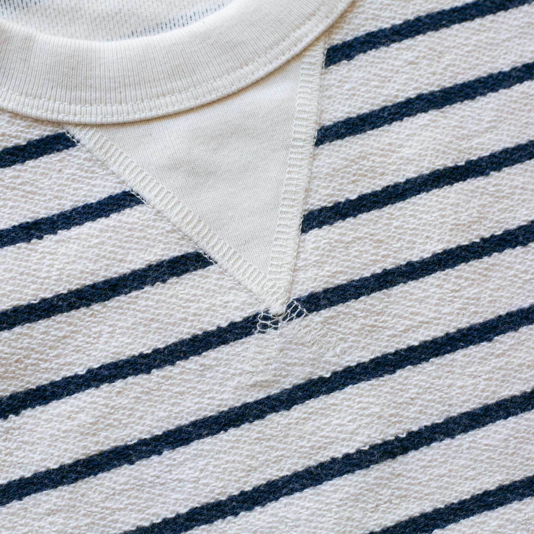 gustin the loopout sweatshirt - natural