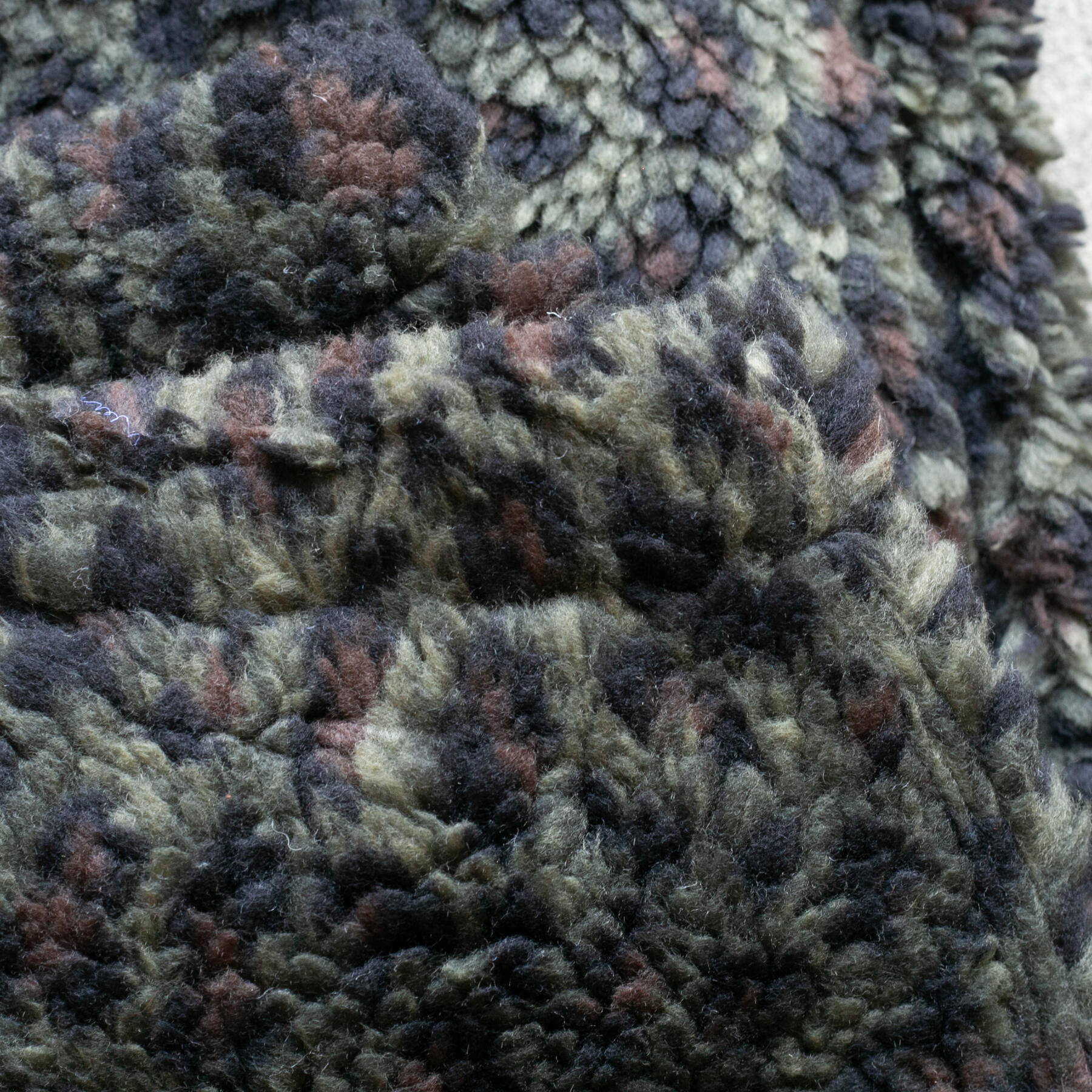 gustin #41 mammoth leopard fleece joggers - olive