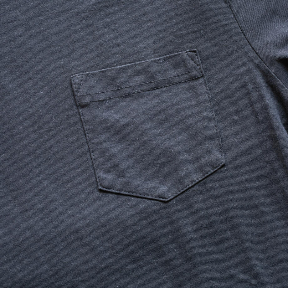 gustin american heavy long sleeve pocket t-shirt - black