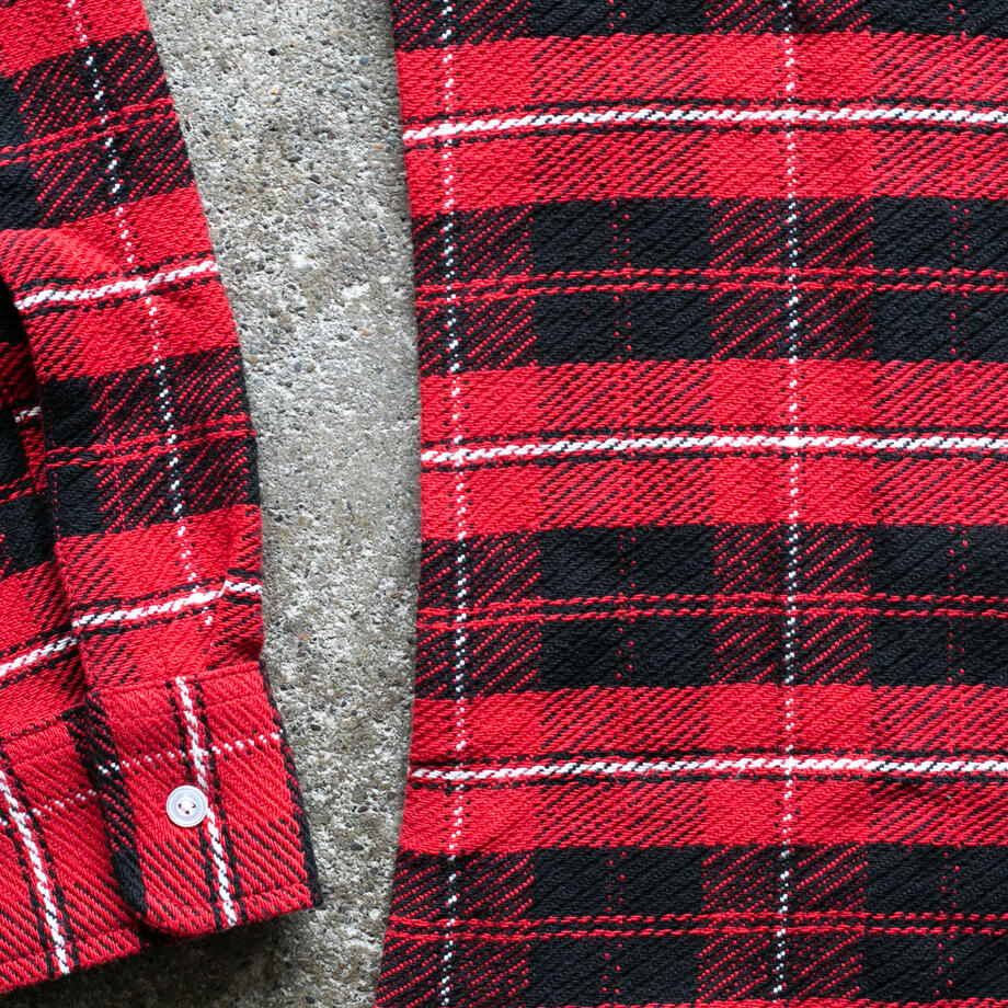 gustin #1318 retro loose weave plaid - red black