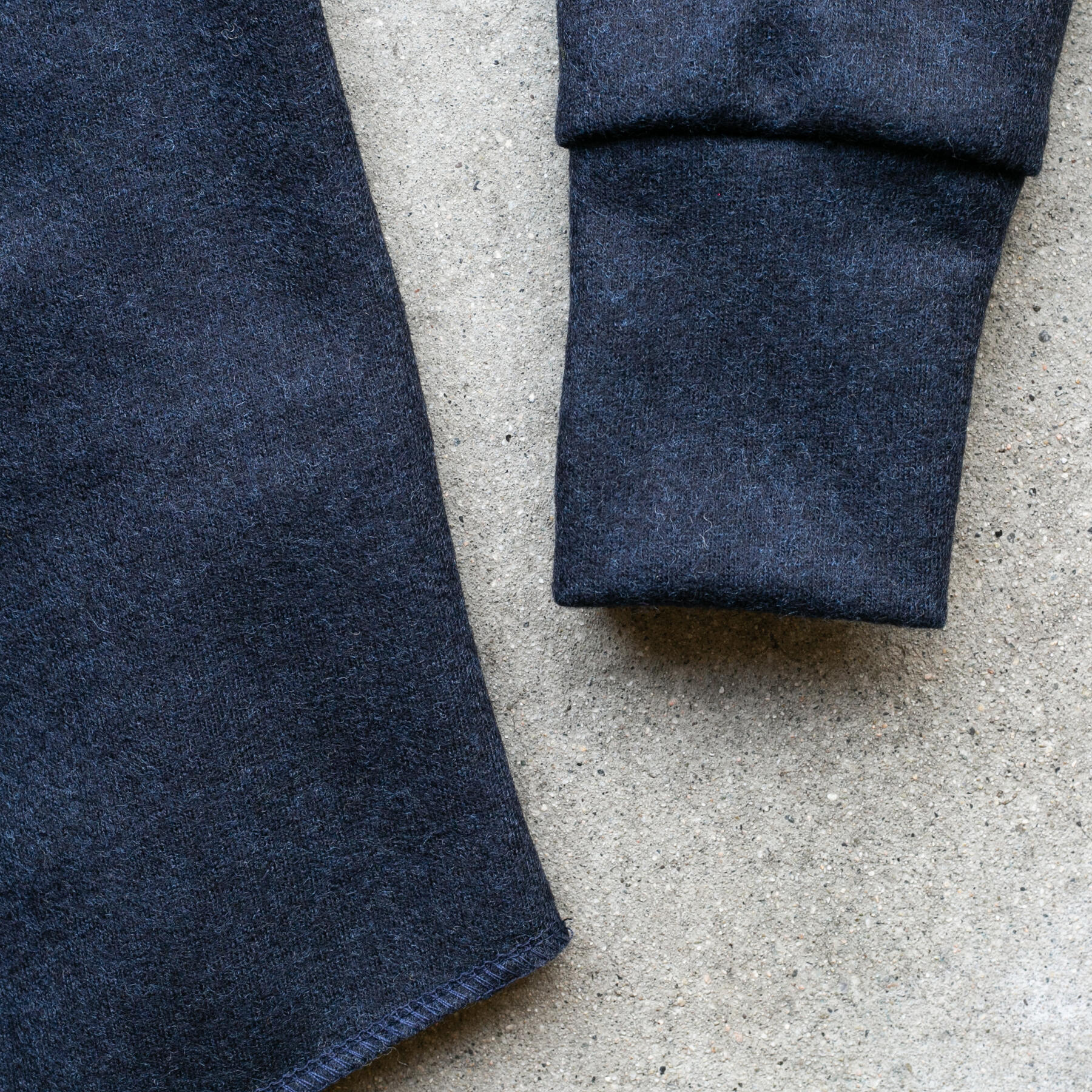gustin wool 100 jersey crewneck - navy