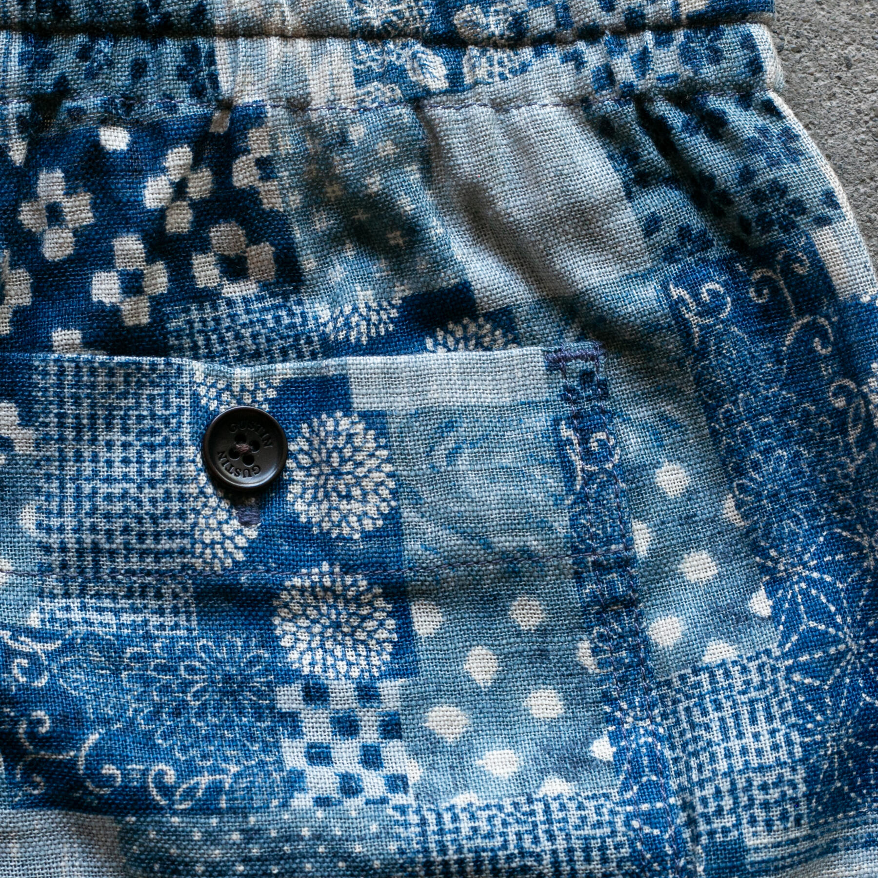 gustin #58 japan ocean patchwork joggers