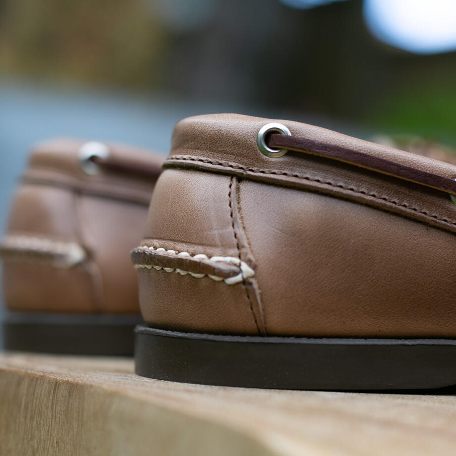 gustin the boat shoe - natural