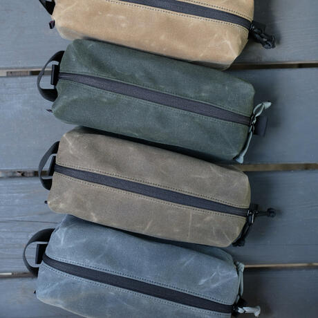 gustin waxed canvas dopp kit - field tan