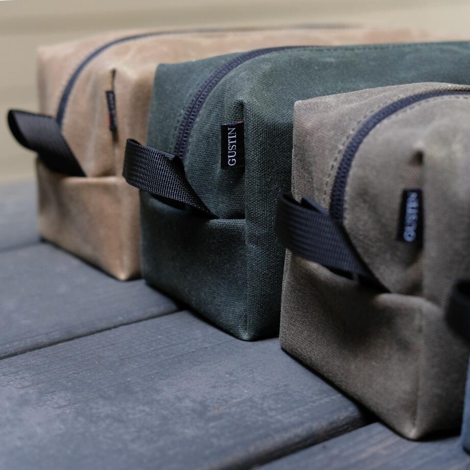 gustin waxed canvas dopp kit - olive