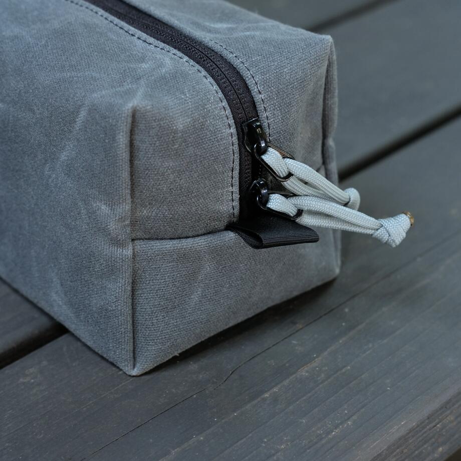 gustin waxed canvas dopp kit - charcoal