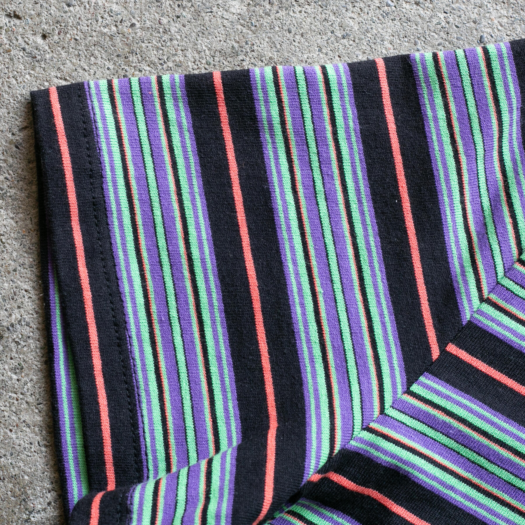 gustin japan retro stripe t-shirt - electric