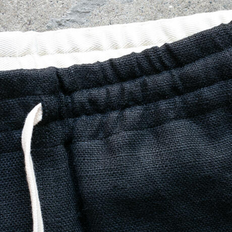gustin #117 beast linen shorts - black