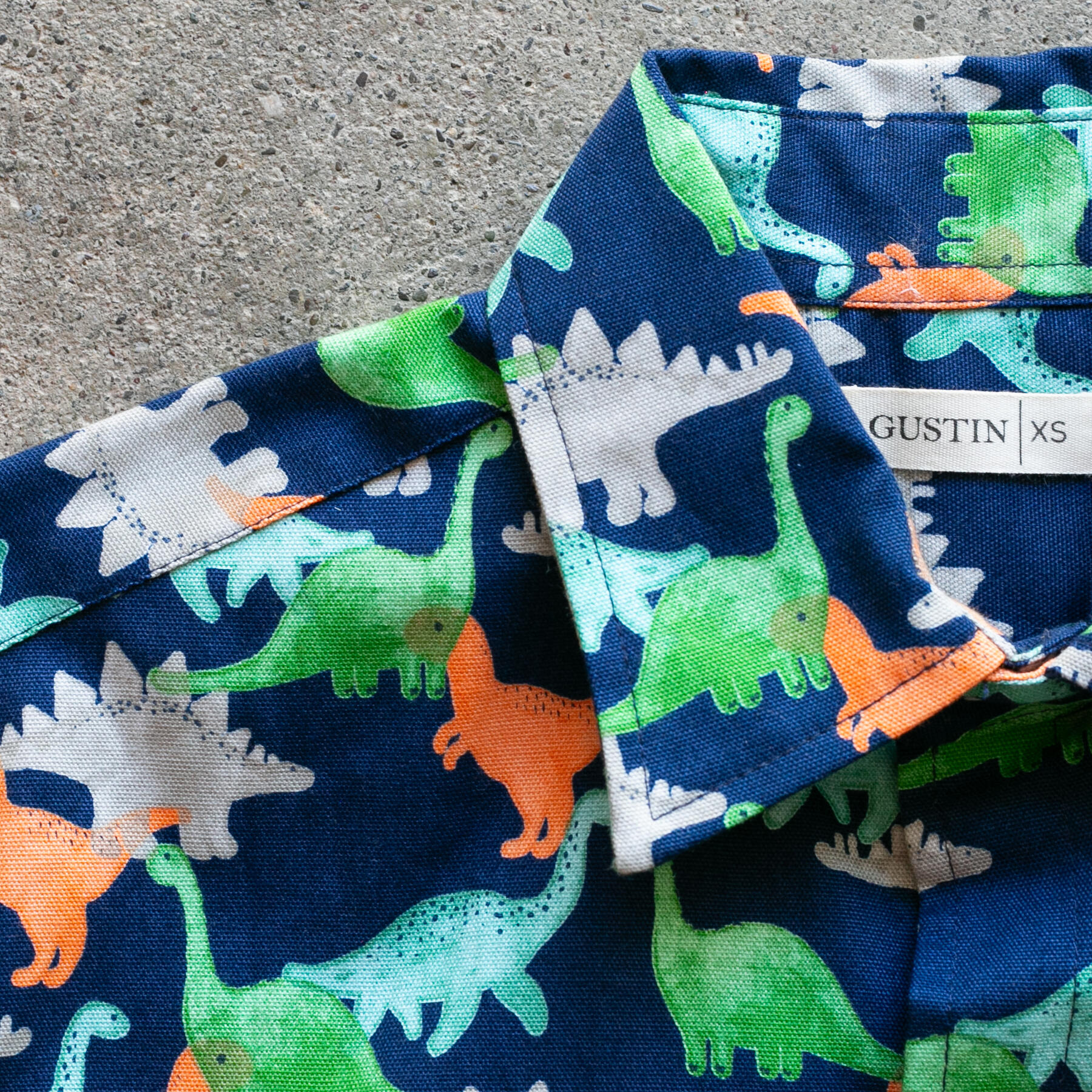 gustin #1346 dino shirt - navy