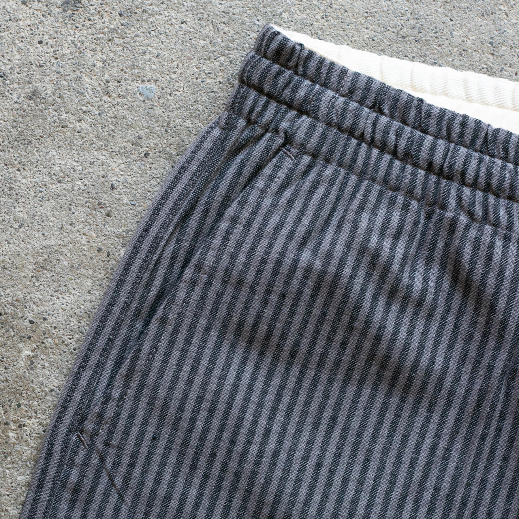 gustin #132 charcoal x titanium stripe shorts