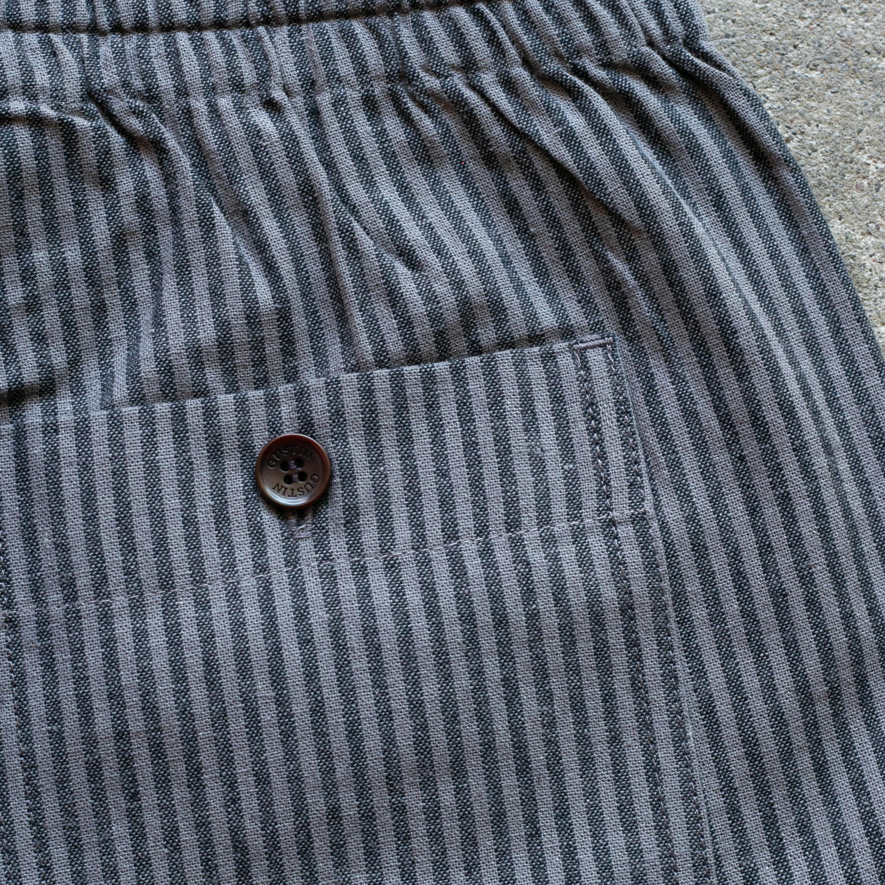 gustin #132 charcoal x titanium stripe shorts