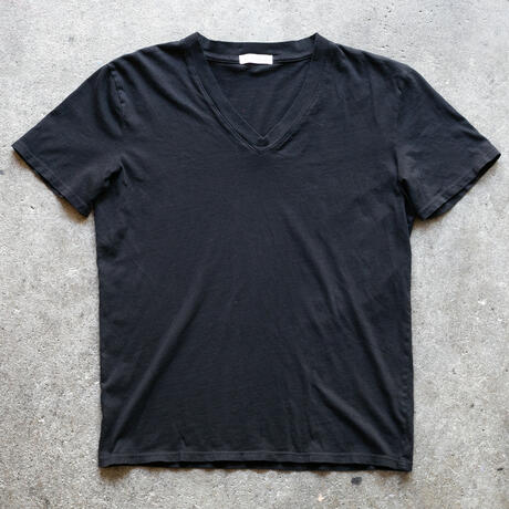 gustin v-neck t-shirt classic collection