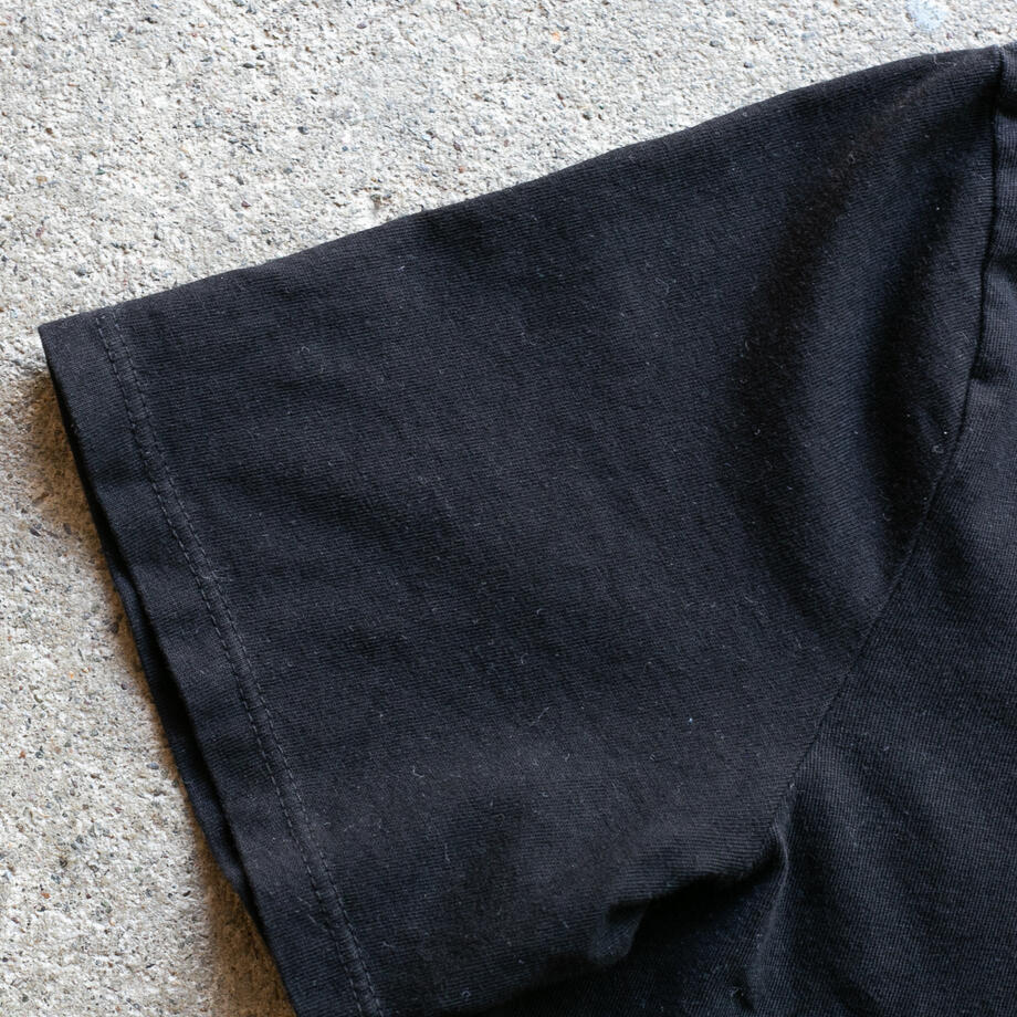 gustin v-neck t-shirt classic collection