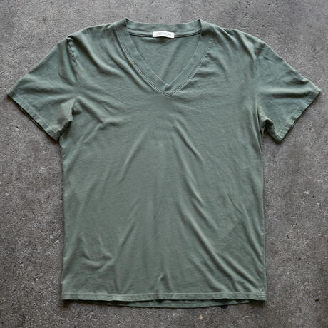 gustin v-neck t-shirt classic collection