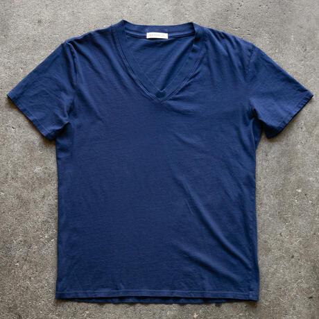 gustin v-neck t-shirt classic collection