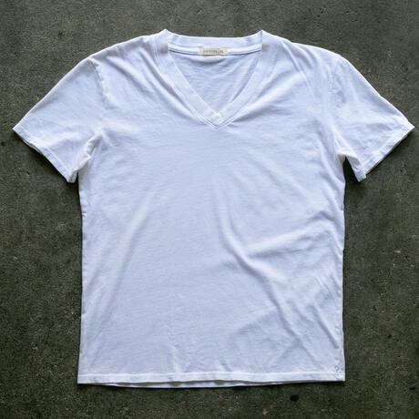 gustin v-neck t-shirt classic collection