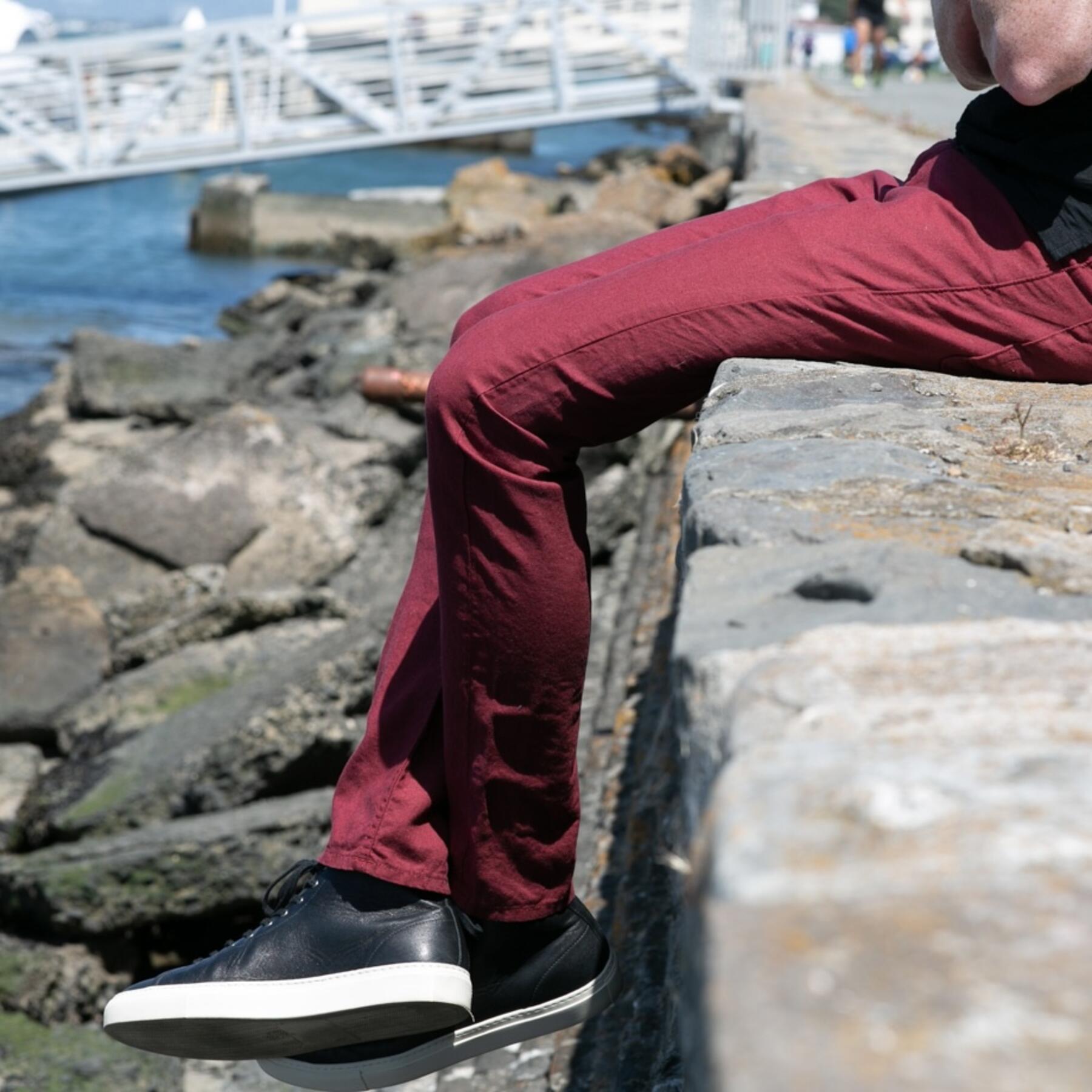 gustin #22 linen 5 pocket - deep red