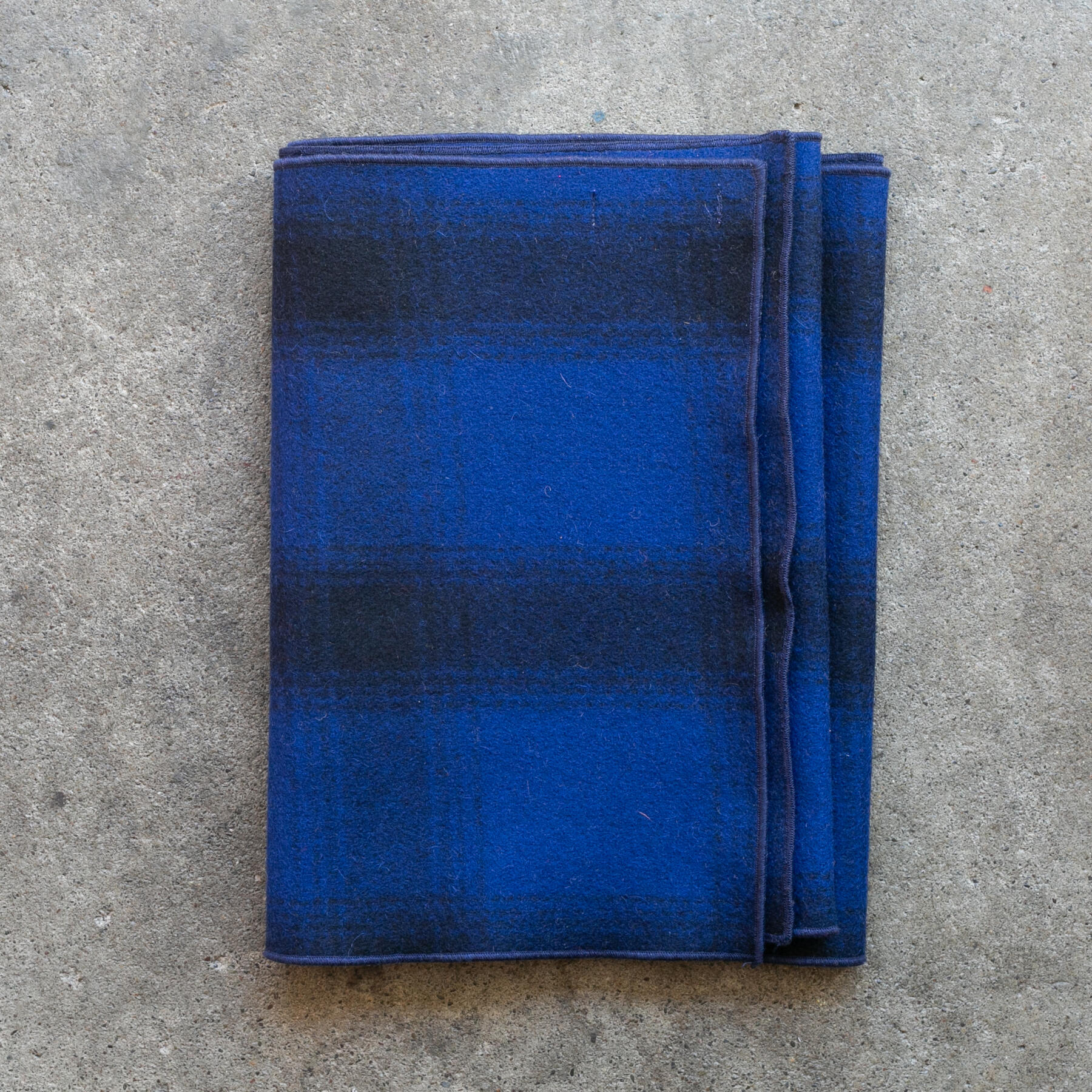 gustin vintage wool scarf - electric blue