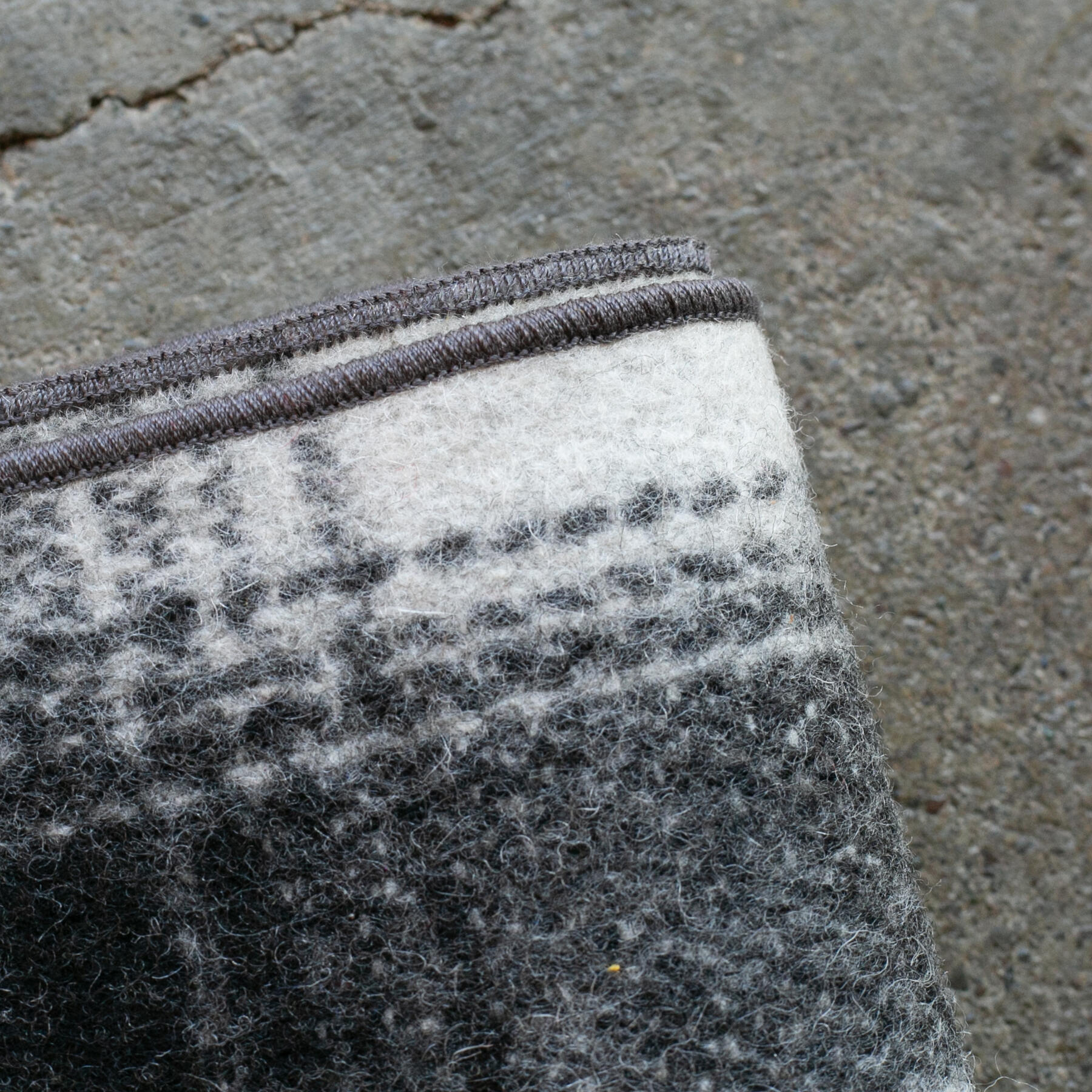 gustin vintage wool scarf - driftwood